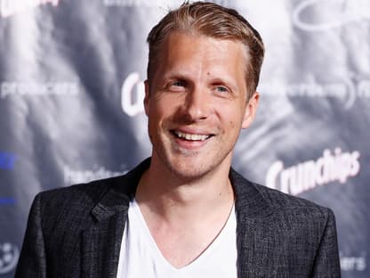 Oliver Pocher lacht