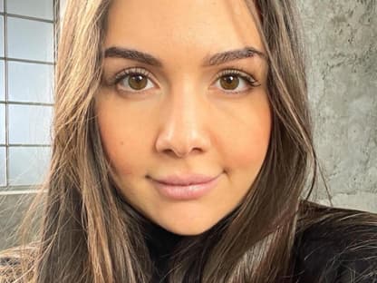 Katharina Eisenblut lächelt