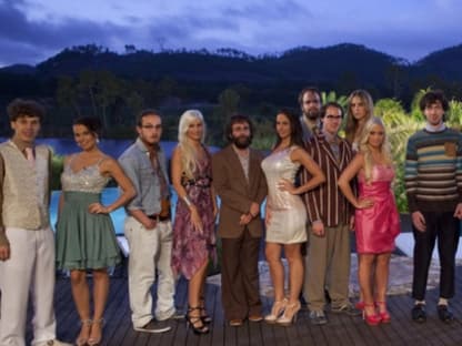 In der neuen Pro Sieben-Show "Beauty & The Nerd" geht es vor allem um eins: gutes Aussehen und am Ende um das Preisgeld von 100.000 Euro. Dafür müssen die "Beauty & the Nerd"-Paare allerdings ein Team bilden und beweisen, dass sie sich mit Geschick und Intelligenz gegen die anderen Paare durchsetzen können In der neuen Pro Sieben-Show "Beauty & The Nerd" geht es vor allem um eins: gutes Aussehen und am Ende um das Preisgeld von 100.000 Euro. Dafür müssen die "Beauty & the Nerd"-Paare allerdings ein Team bilden und beweisen, dass sie sich mit Geschick und Intelligenz gegen die anderen Paare durchsetzen können