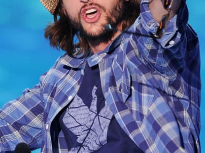Führt die Liste der bestverdienenden TV-Stars an: Ashton Kutcher Führt die Liste der bestverdienenden TV-Stars an: Ashton Kutcher