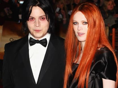 Das war noch aus ihrer glücklicheren Zeit. "White Stripe"- Jack White und Model Karen Elson haben jetzt erstmal Kontaktverbot Das war noch aus ihrer glücklicheren Zeit. "White Stripe"- Jack White und Model Karen Elson haben jetzt erstmal Kontaktverbot