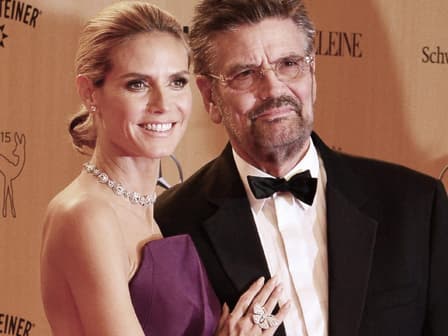 Heidi Klum und Günther Klum lächeln zusammen