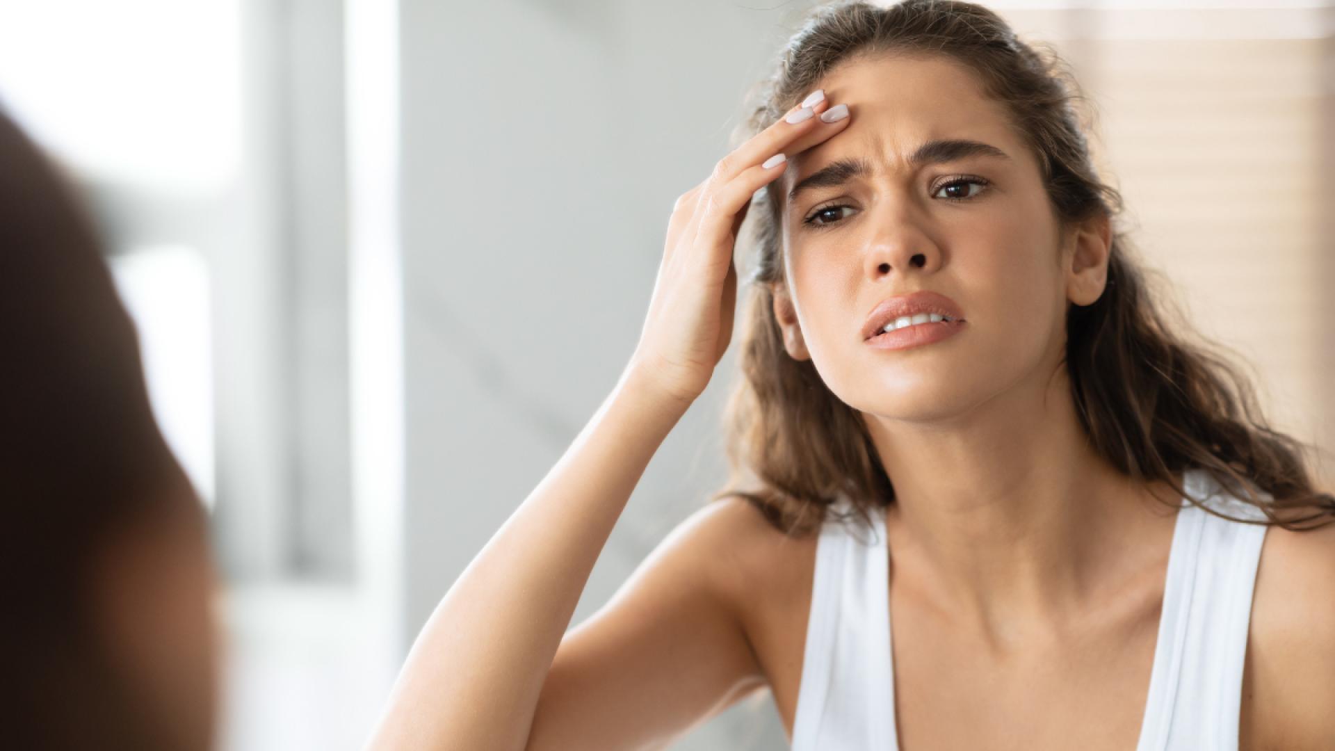 Stirnfalten glätten ohne Botox Das sind die besten Methoden