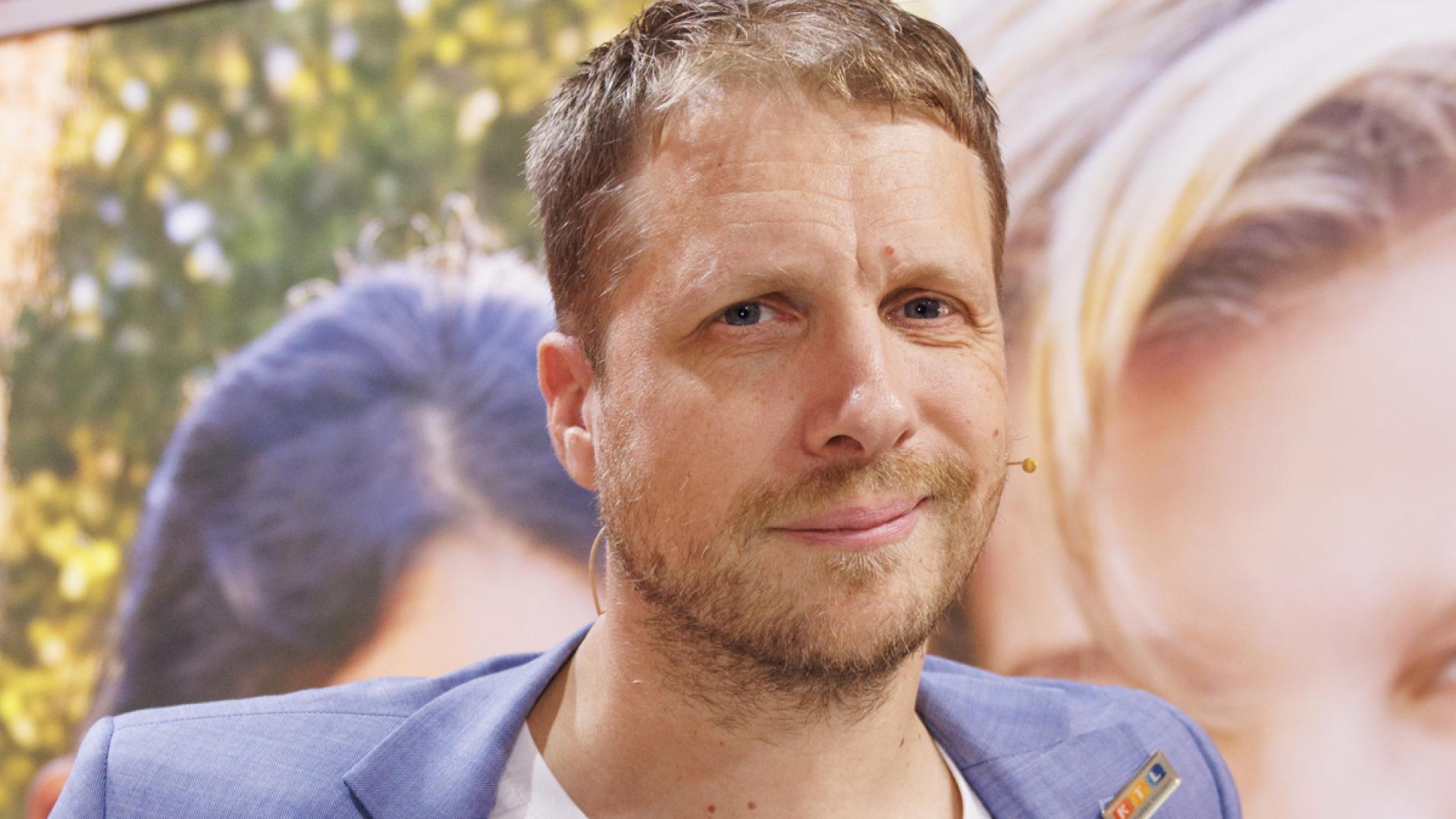 Oliver Pocher Zu seinem 46. Geburtstag teilt er Foto mit allen fünf Kindern OK! Magazin