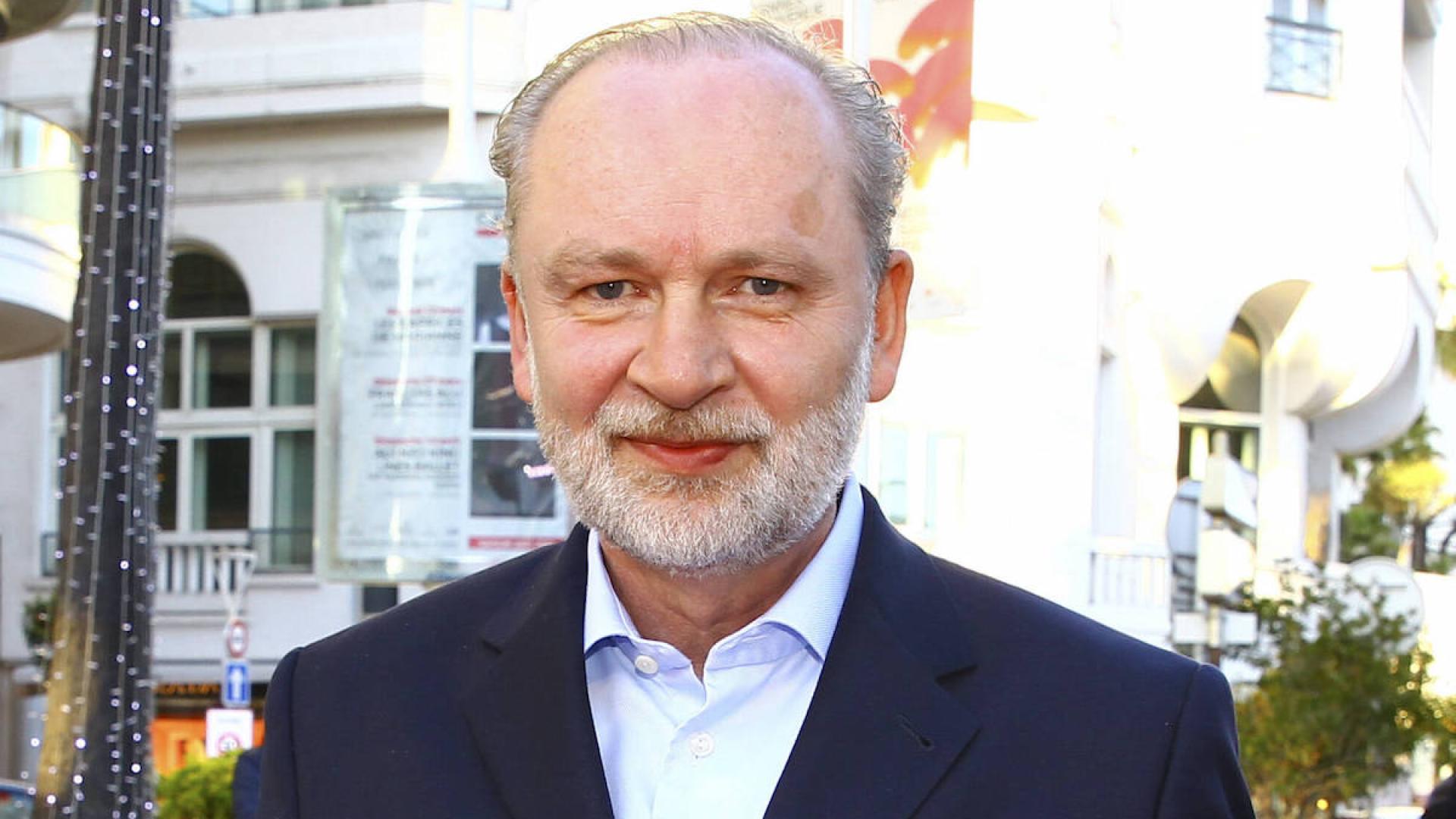 Ferdinand Von Schirach Benedict Wells Ferdinand von Schirach: Ehefrau, Kinder, Krankheit, Bücher - Alle Infos