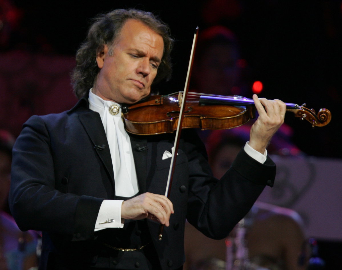 Andre Rieu Fb André Rieu: Seine traurige Kindheit | OK! Magazin