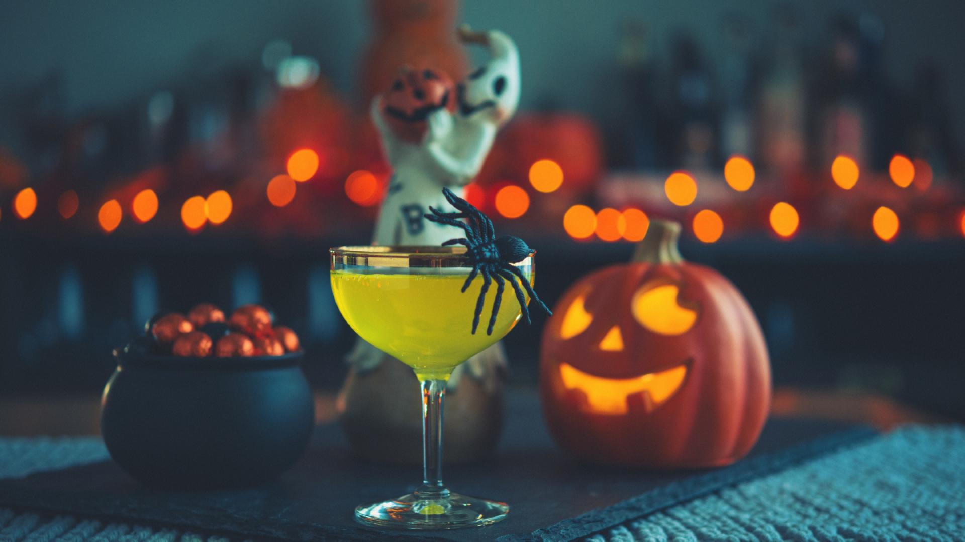 Halloween: Die besten Drinks für deine Gruselparty
