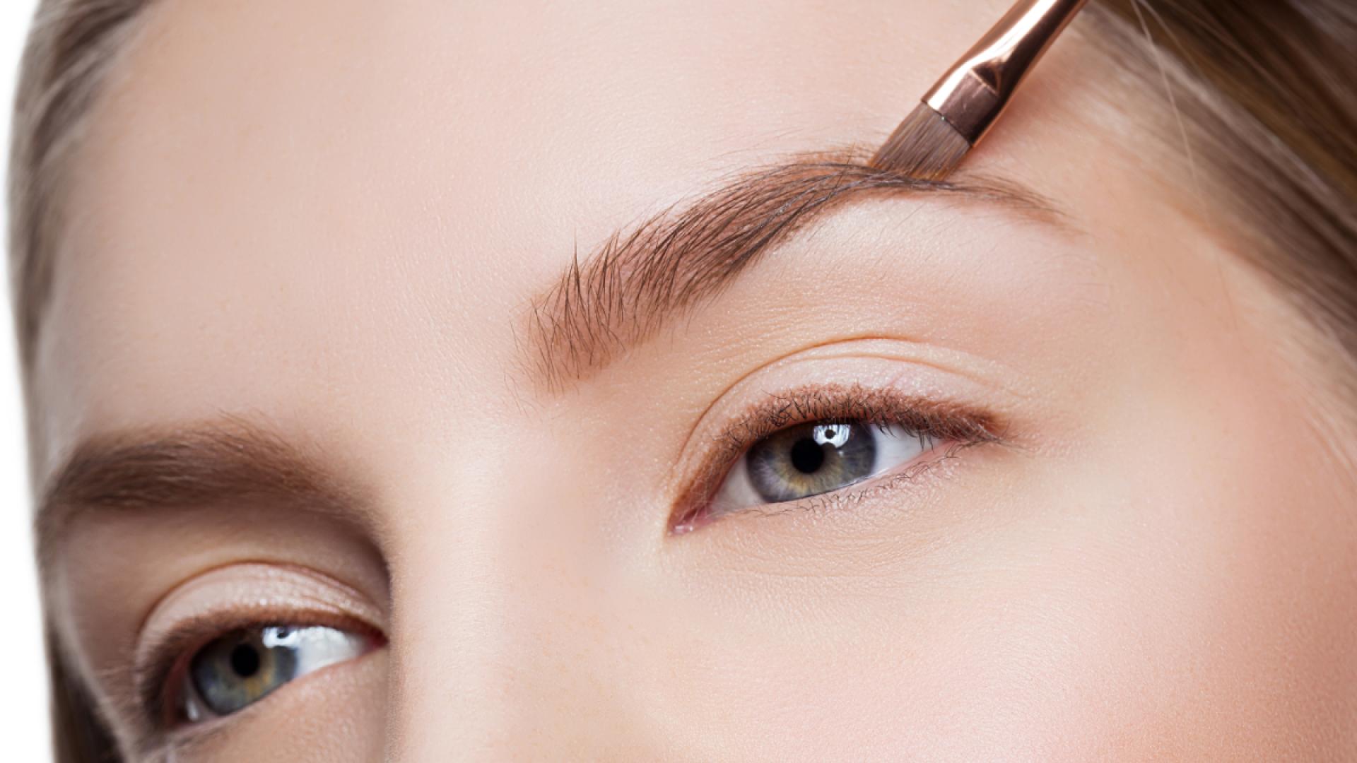 Sch-ne-Augenbrauen-Dieses-Brow-Gel-wirkt-wie-ein-Wachstumsserum