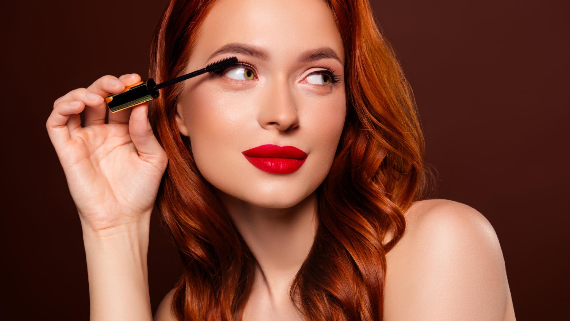 Mascara-Diese-Tubing-Wimperntusche-ist-preisgekr-nt