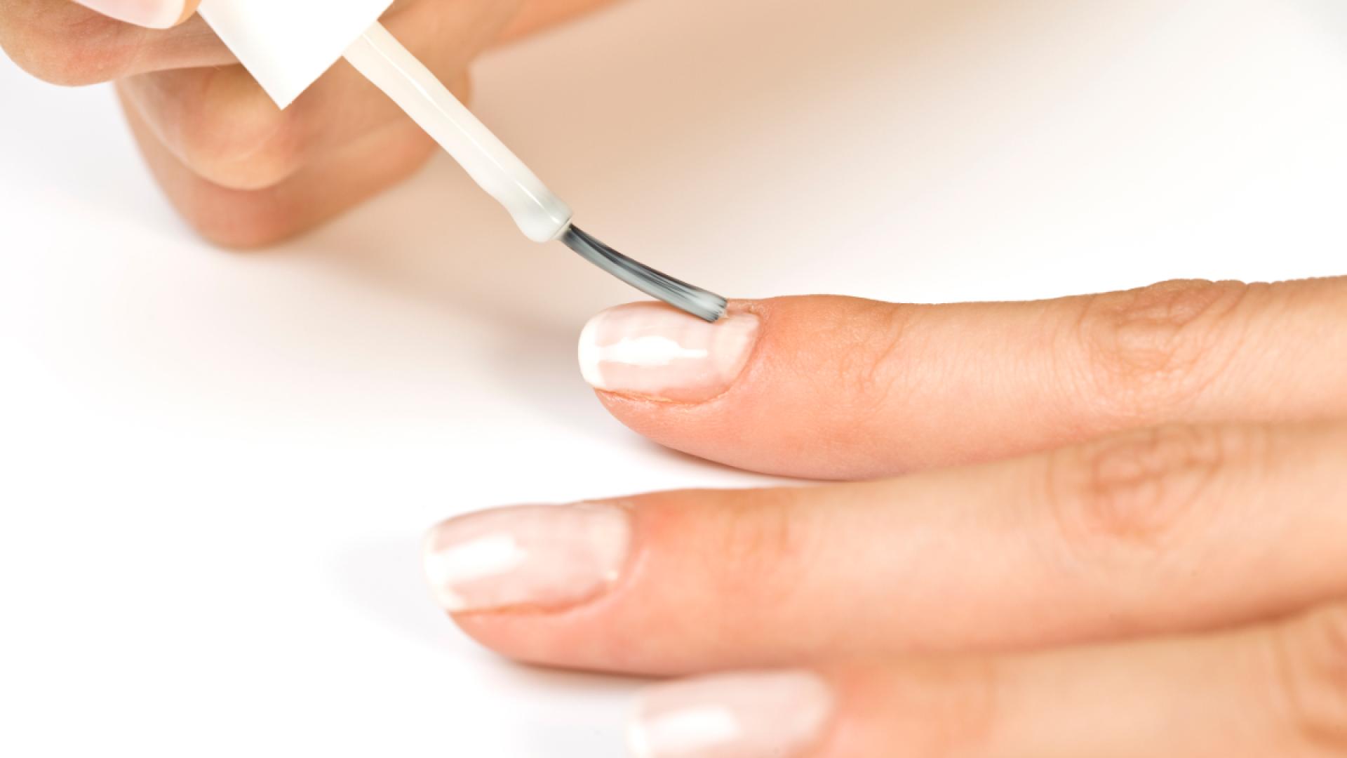 Nie-mehr-br-chige-N-gel-Dieses-preisgekr-nte-Nagelserum-wirkt-wahre-Wunder
