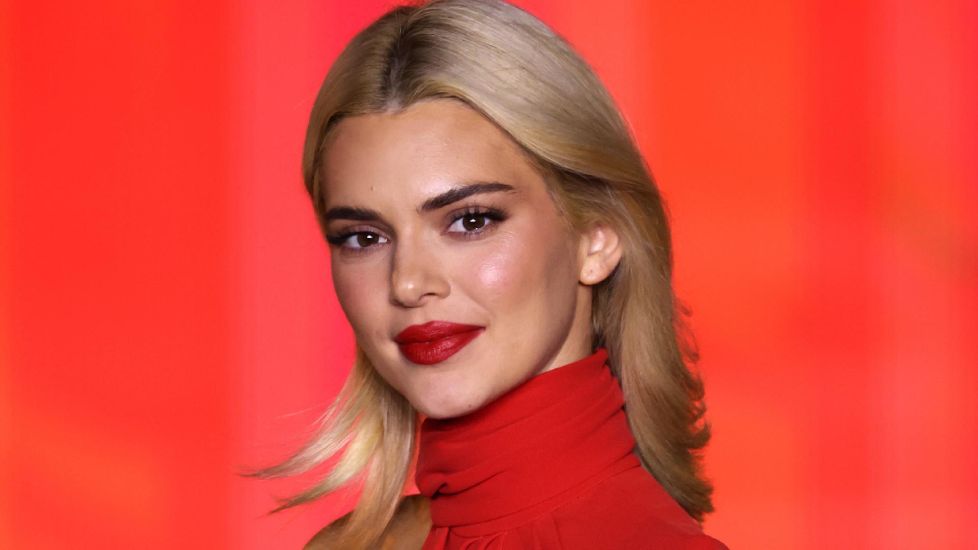 Make-up-Trend-2025-Kendall-Jenner-schw-rt-auf-dieses-8-Euro-Blush