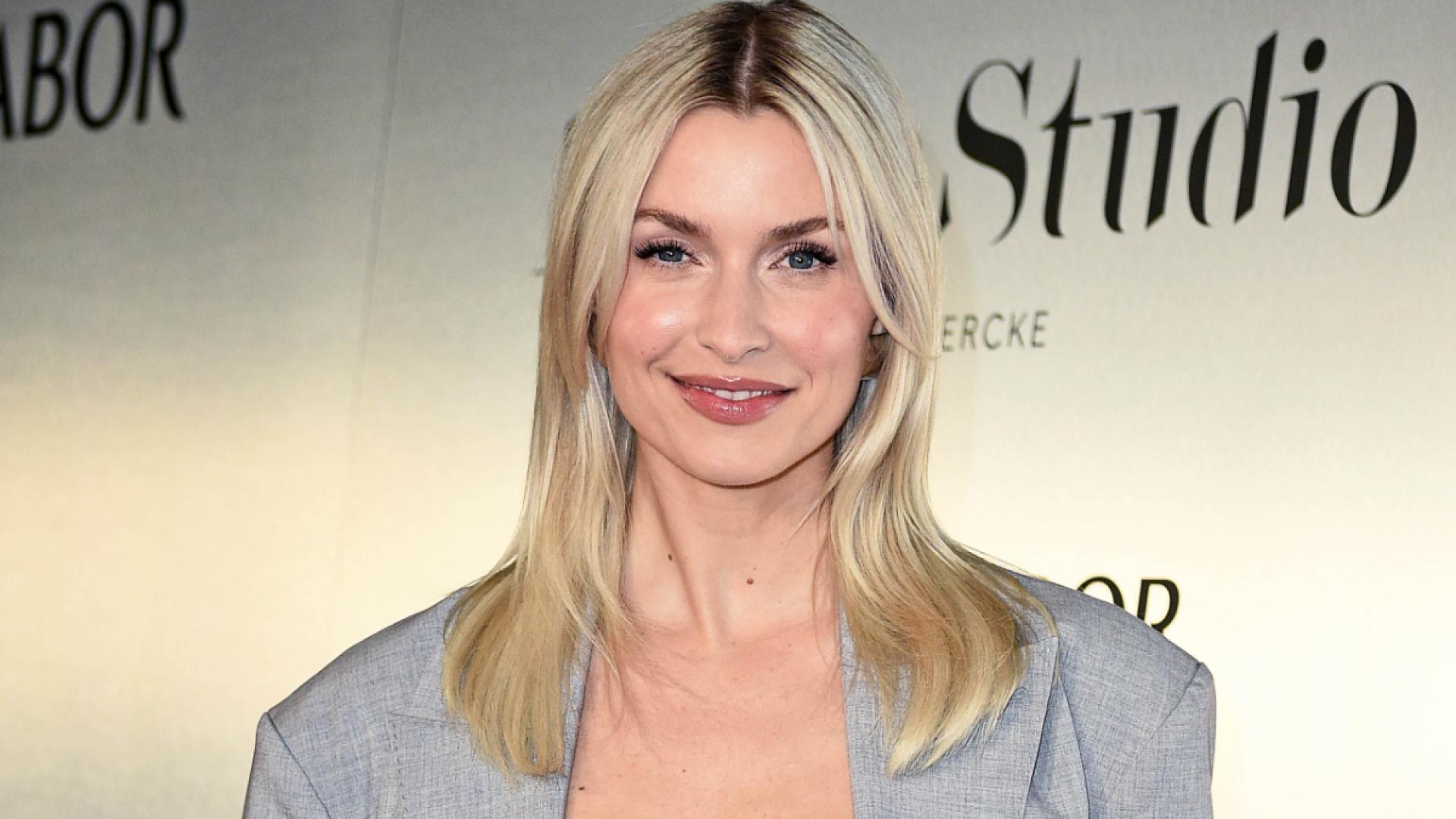 Drugstore Shampoo Boosts Hair Fibers by 7,000