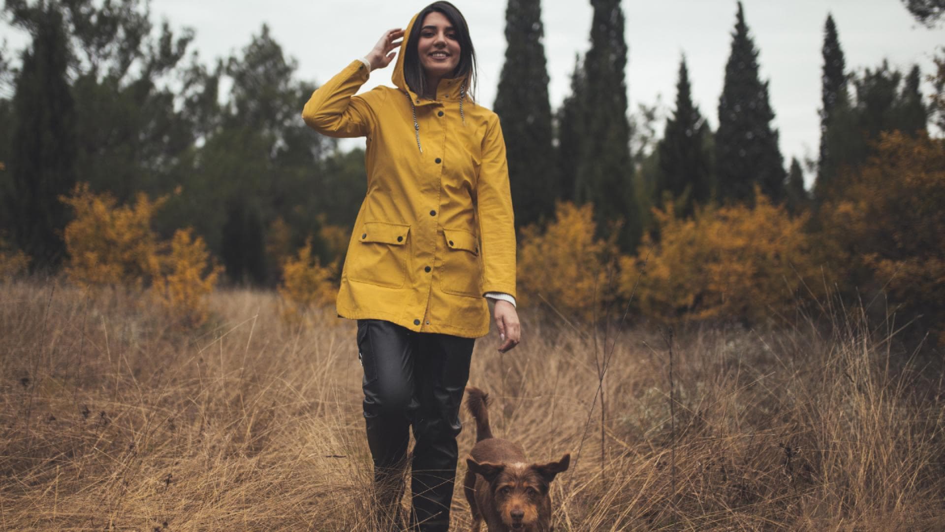 Laut-Usern-Diese-Regenjacke-ist-ein-Must-have-im-April