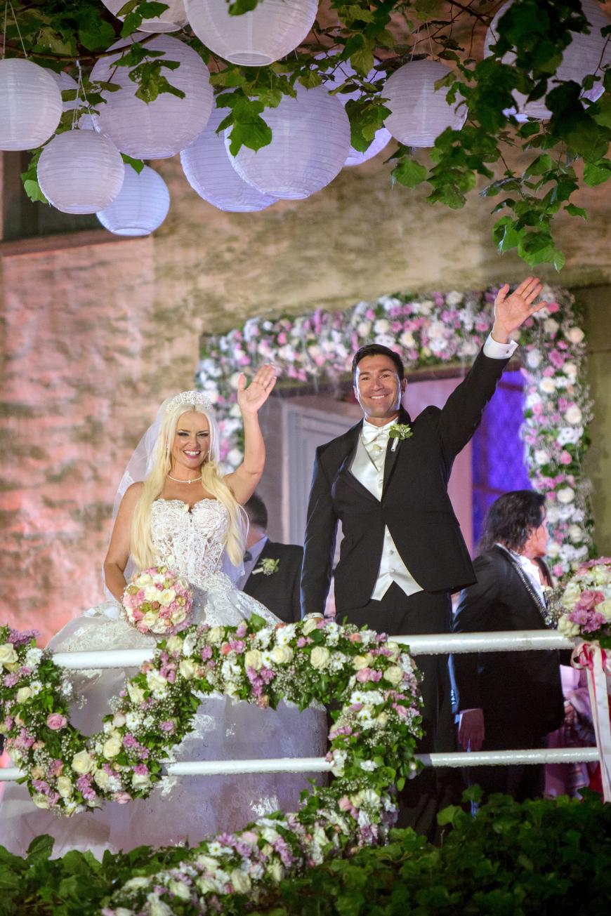 Daniela Katzenberger Das Sagt Sie Zur Brautkleid Kritik Ok Magazin