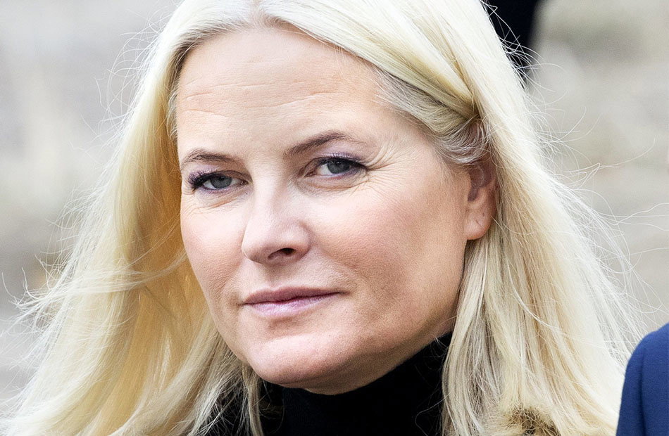 prinzessin mette marit lebensgefahrlich erkrankt jetzt bricht sie ihr schweigen