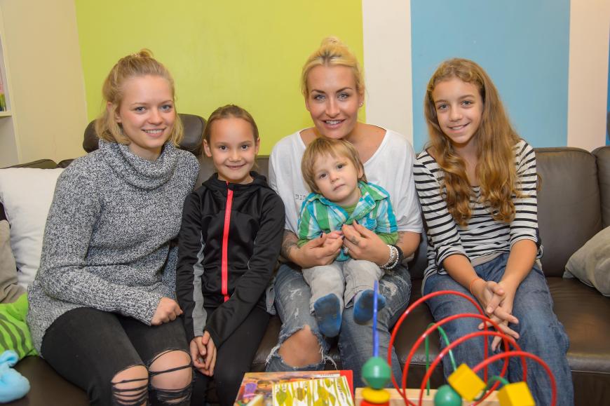 Sarah Connor Trauert Um Totes Kind