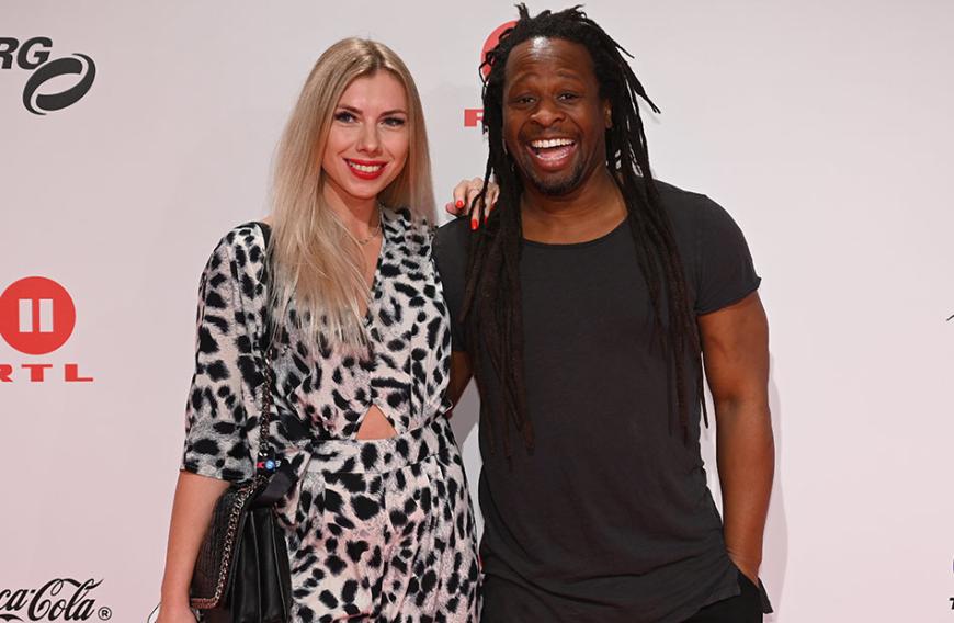 Mola Adebisi Janika Jacke Sie Sind Ein Paar