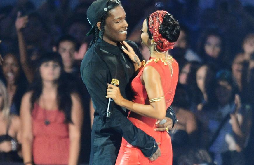 Rihanna Ist Wieder Single Party Mit Dem Ex Statt Liebeskummer