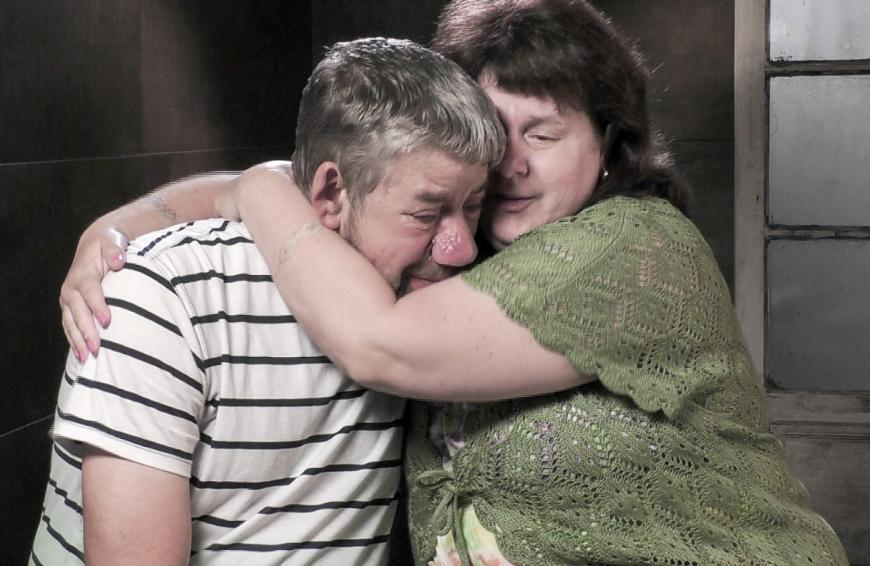 Iris und sucht frau nase uwe bauer Uwe Abel: