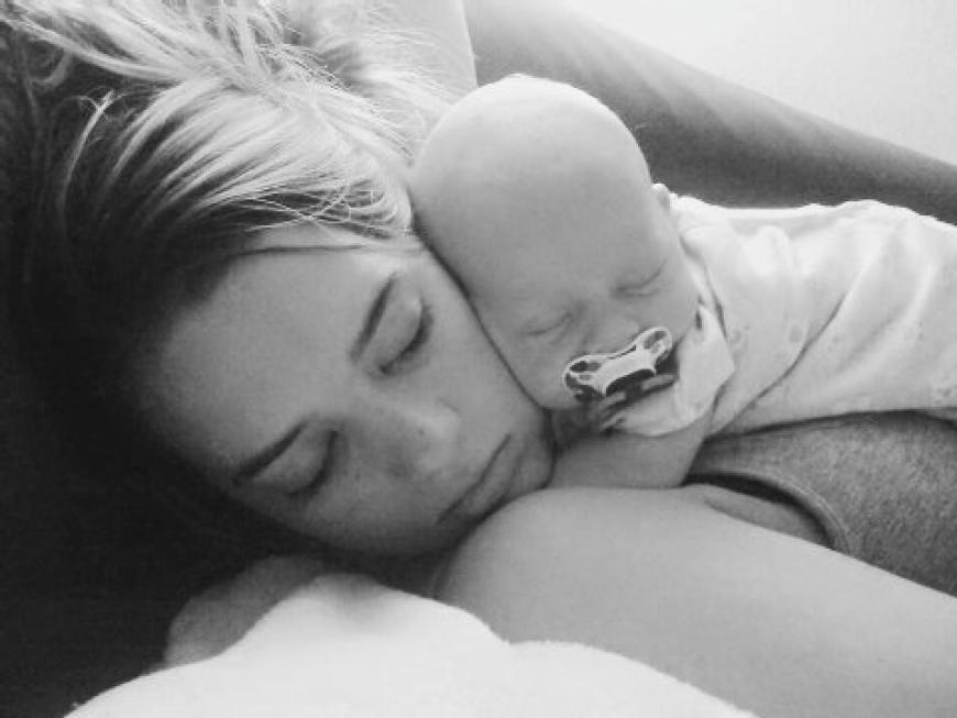 Baby Starb In Ihrem Bett Trauernde Mutter Warnt Vor Co Sleeping Ok Magazin