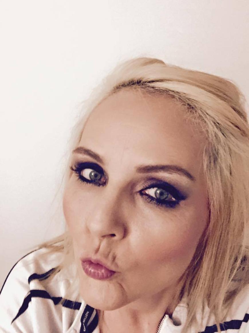 Helena Vondrackova Wikipedia
