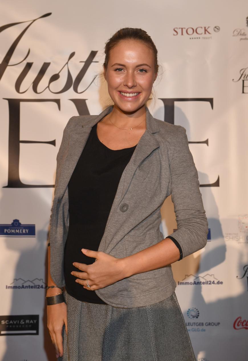 Alena Gerber Das Baby Ist Da Und Es Ist Ein