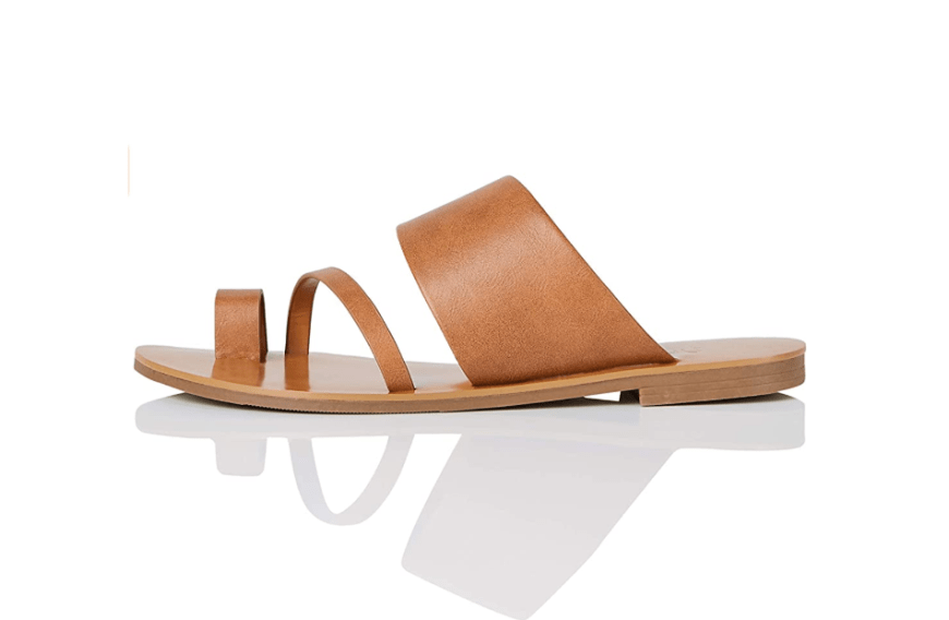 : Unsere Redaktionslieblinge im Juli Summer Style ???? Sandalen sind absolute Must Haves für heiße