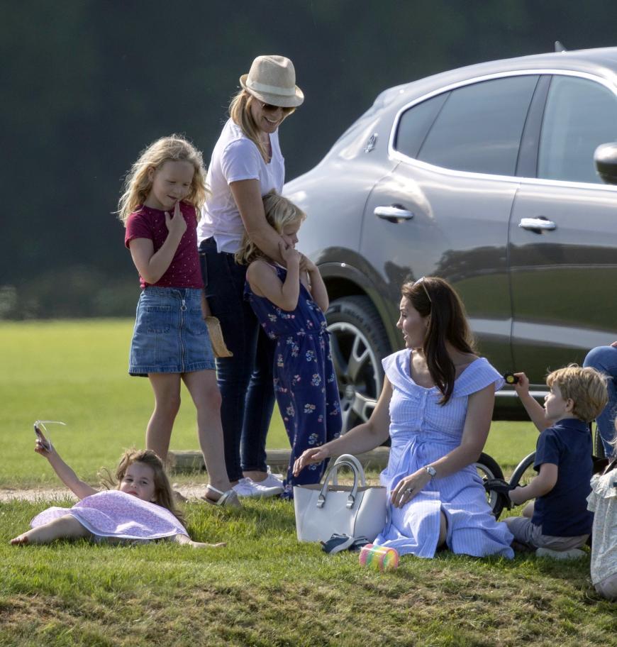 Kate hatte mit ihren beiden ältesten Kindern alle Hände voll zu tun. Nesthäkchen Louis war zuhause geblieben.