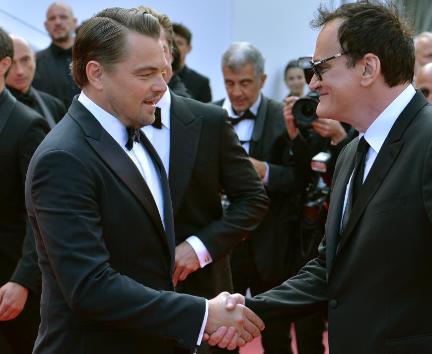 Shakehands unter Regisseur und Darsteller