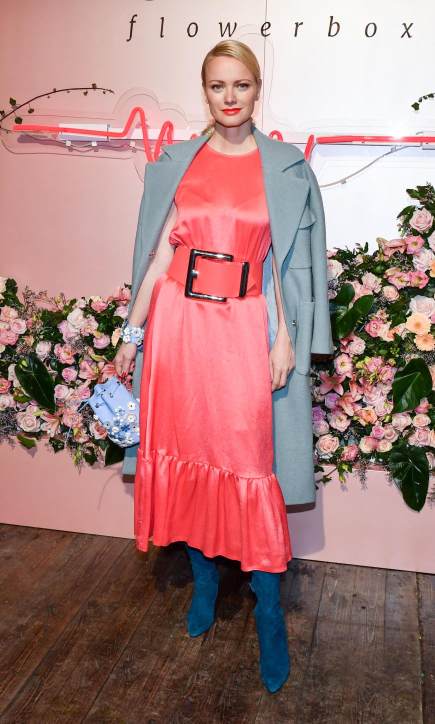 Einer unserer Lieblings-Looks der Berlin Fashion Week, trug das Model Franziska Knuppe, hier passte selbst der Lippenstift perfekt!