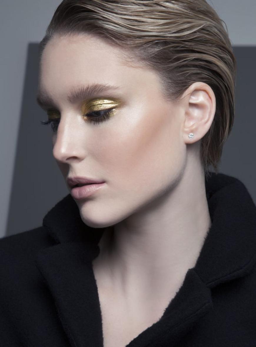 Goldene Zeiten brechen mit diesem Make-up an!