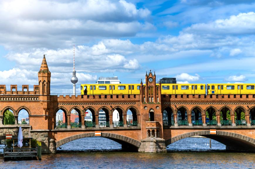 Verbringe erlebnissreiche Stunden in in Berlin.
