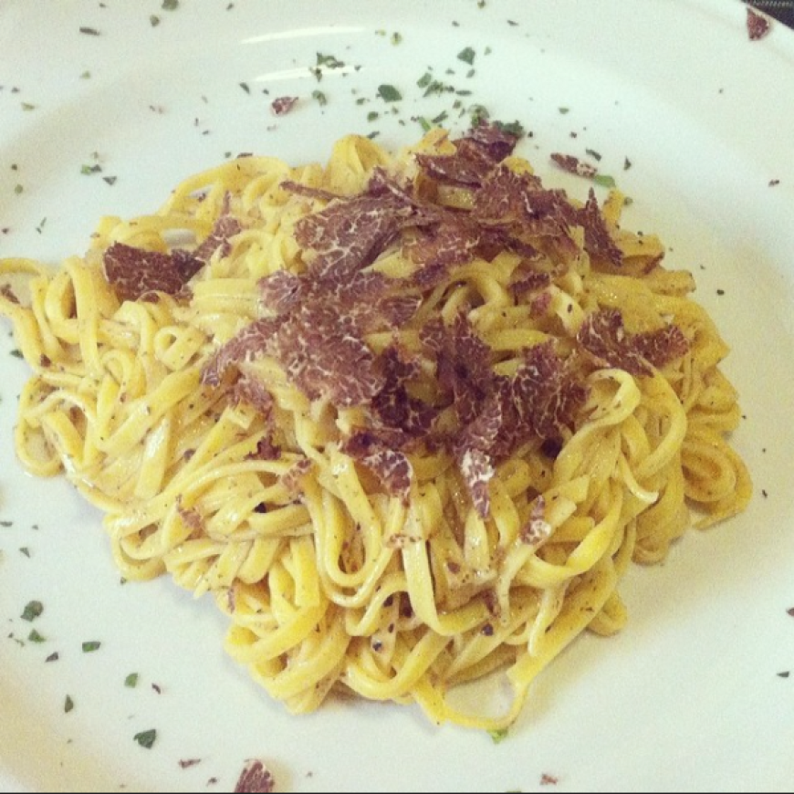 Zwar eher tourimäßig, aber göttlich lecker ist das Restaurant San Gimignano