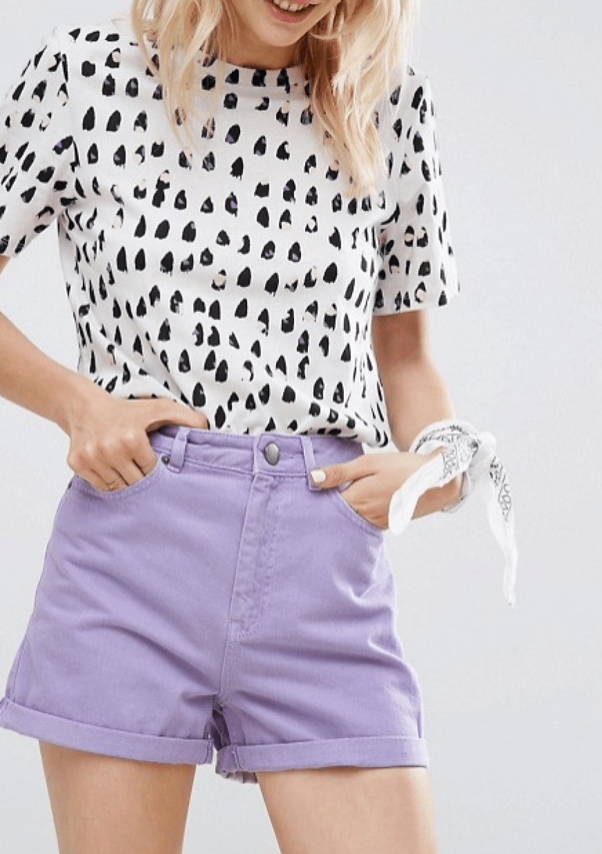 Jetzt im Sale: Lilafarbene Jeans-Shorts in Lila für ca. 27 Euro anstatt 38 Euro!