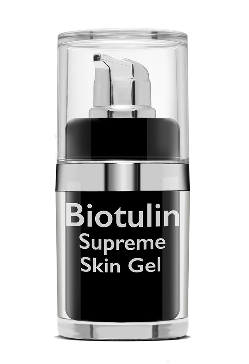 Das Botoxgel sorgt nämlich für glatte Haut bis zu 24 Stunden: „Supreme Skin Gel“ von Biotulin, ca. 50 Euro, biotulin.de