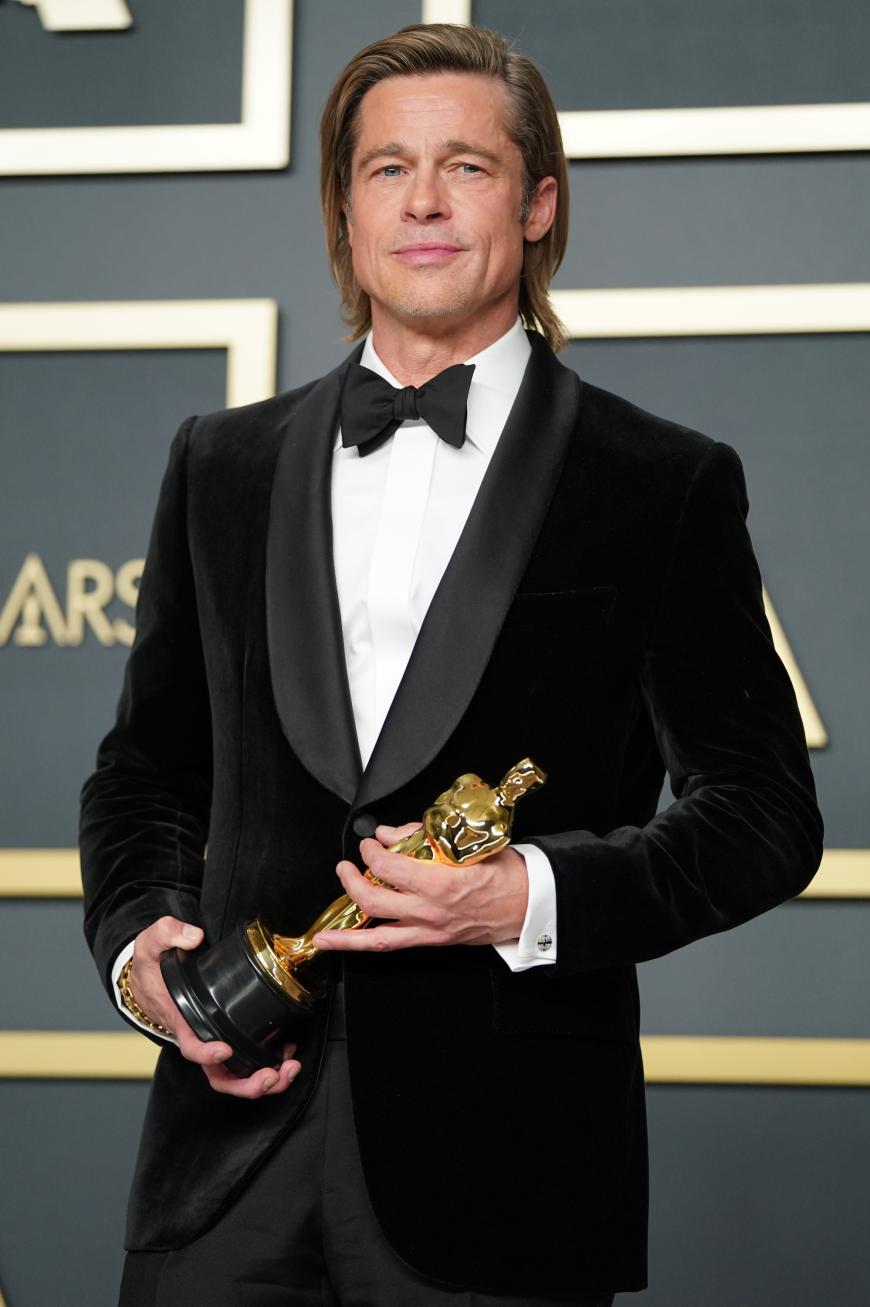 Zugegeben, wirklich abwechslungsreich waren die Looks der Herren in diesem Jahr nicht gerade. Dennoch sah Brad Pitt, der sich über seinen ersten Oscar als