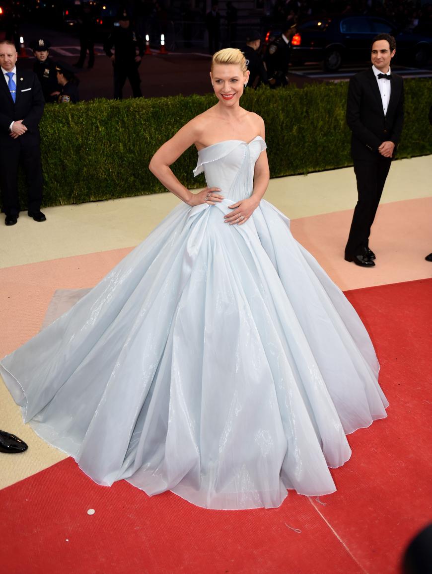 Claire Danes sorgte für den absoluten Prinzessinnen-Traum: Ihr zart blaues Kleid von Zac Posen leuchtete im Dunkeln.