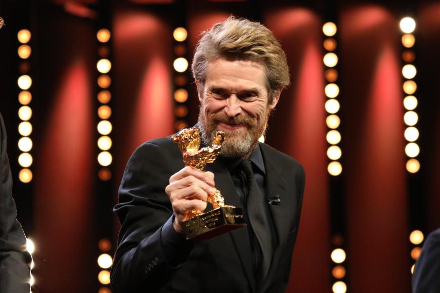 Schauspiel-Ikone Willem Dafoe bekommt auf der Berlinale den Goldenen Ehrenbären verliehen.