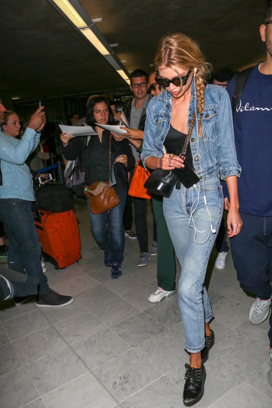 Cooler Denim-Look: Model Stella Maxwell