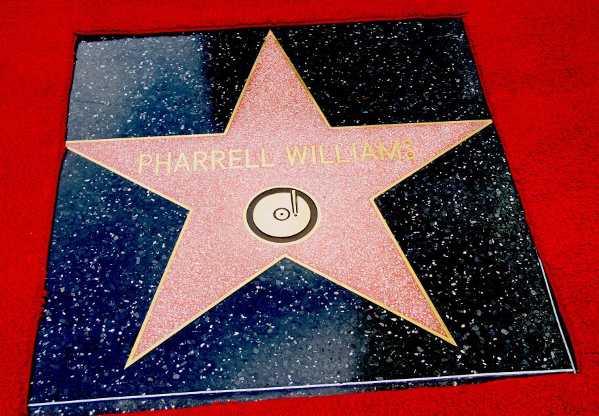 Der Walk of Fame wächst: Pharrell Williams hat jetzt auch seinen eigenen Stern auf dem berühmten Boulevard in Los Angeles!