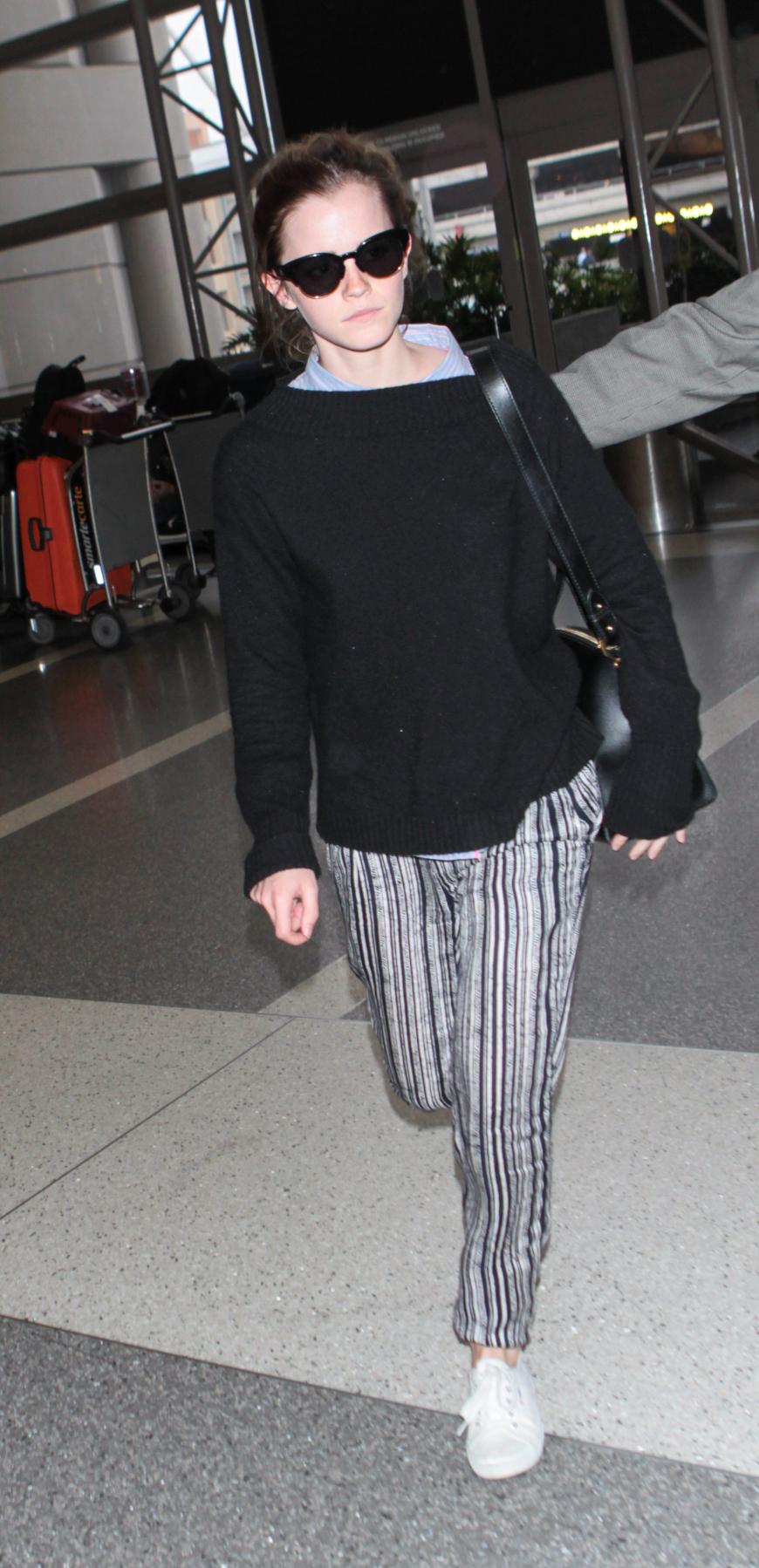 Auch die „Harry Potter“-Darstellerin Emma Watson verreist eher leger.