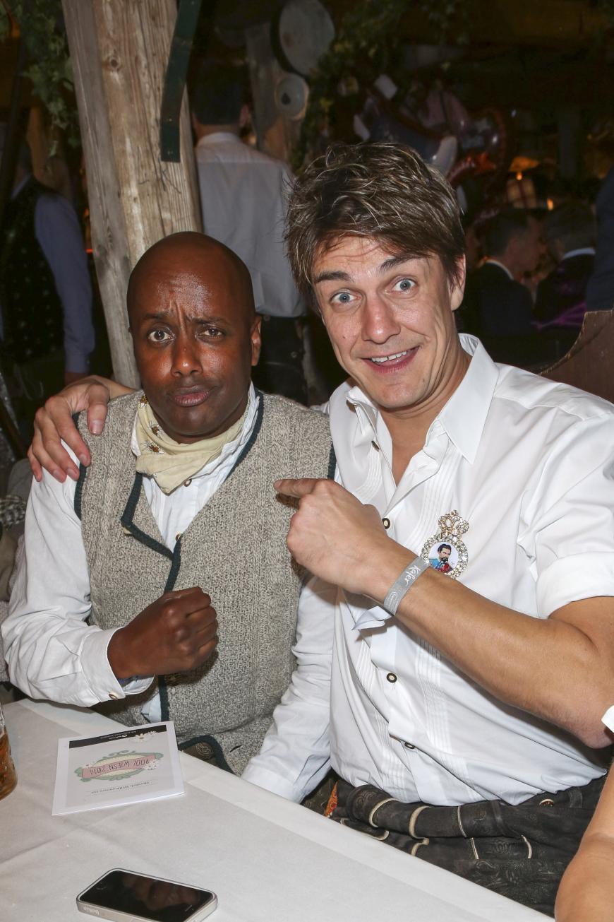 Yared Dibaba und Matthias Matze Knop in Scherzkekslaune