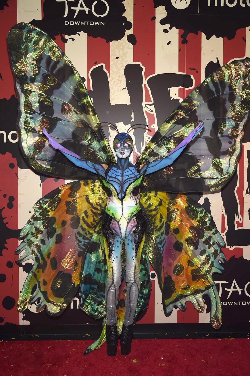 2014 flatterte Heidi Klum als kunterbunter Schmetterling auf ihre eigene Halloween-Party.