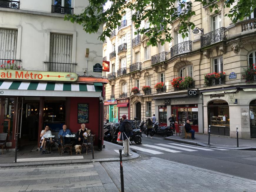 Pariser Street-Flair