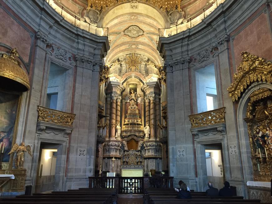 Auf Portugiesisch heißt Kirche „Igreja