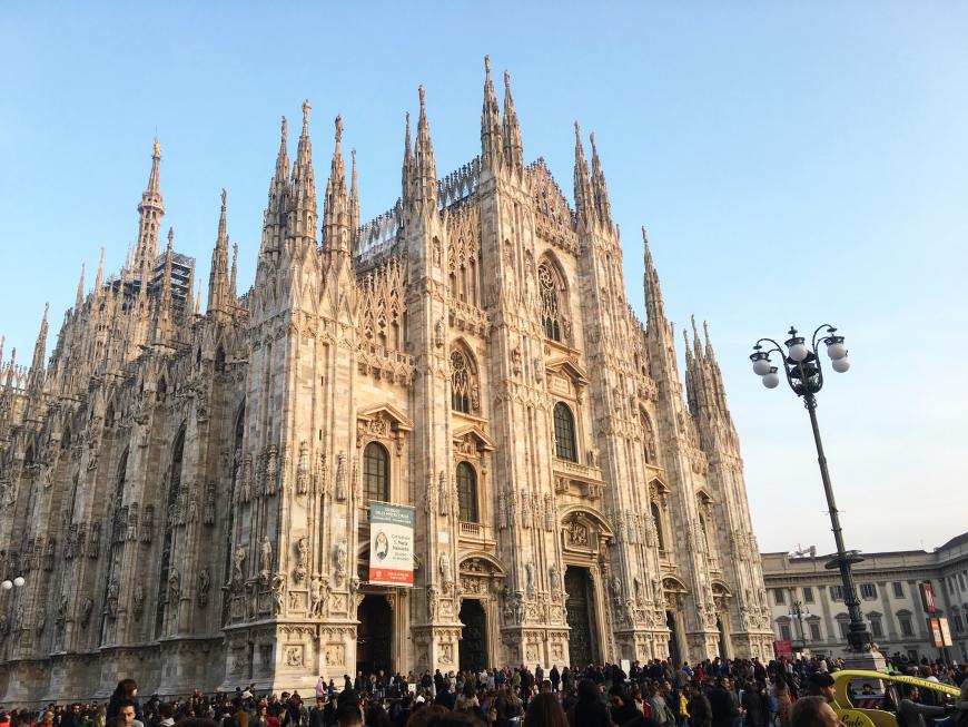 Beeindruckend: Das Wahrzeichen der Stadt ist der wunderschöne Mailänder Dom, der Duomo di Santa Maria Nascente.