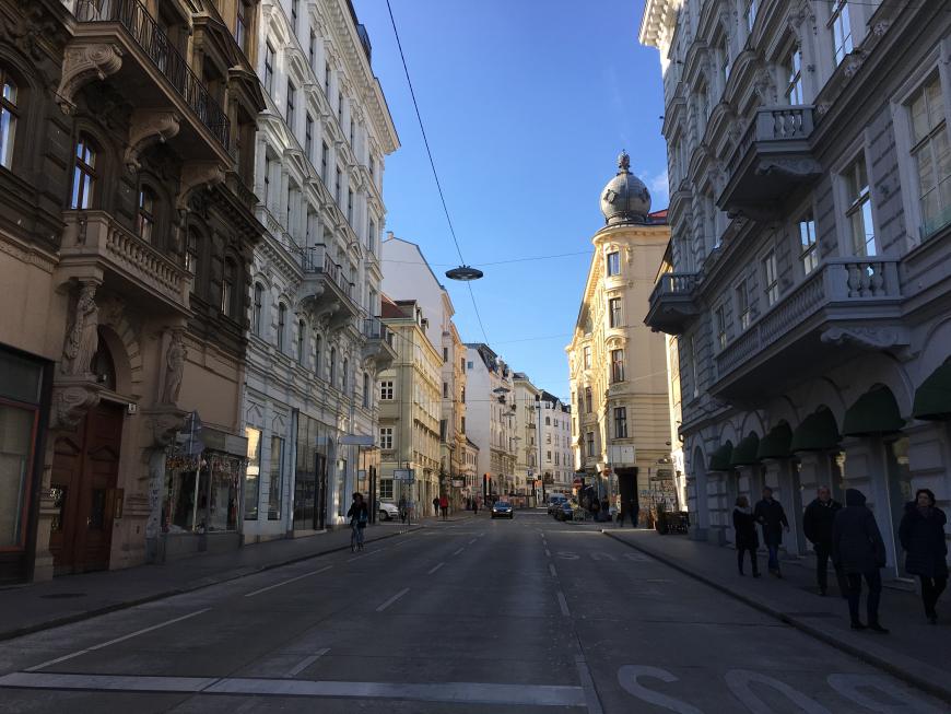 Am besten morgens in die Innenstadt von Wien gehen und diese absolute Ruhe genießen!