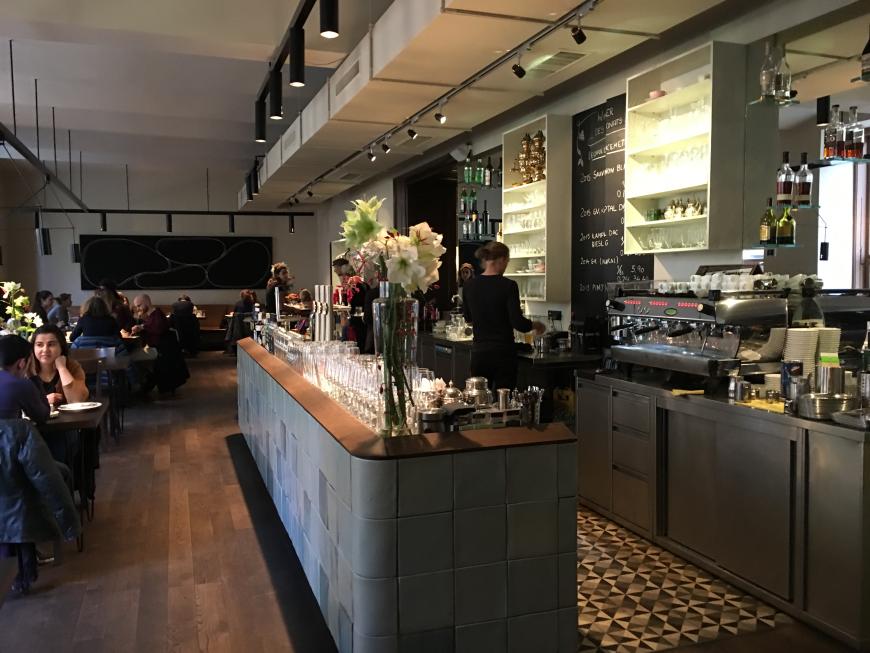 Hatte im Cafe Ansari zwar nur einen Kaffee aber nett zum frühstücken ist es auch!