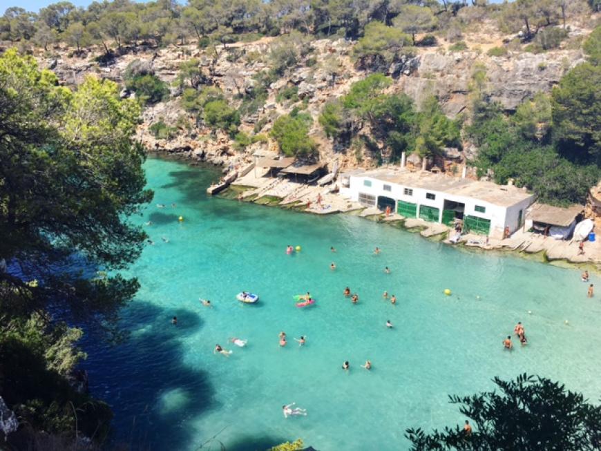 Cala Pi im Süden der Insel war es auch sehr schön...Samstags und sonntags würde ich diese kleine Bucht aber lieber vermeiden!