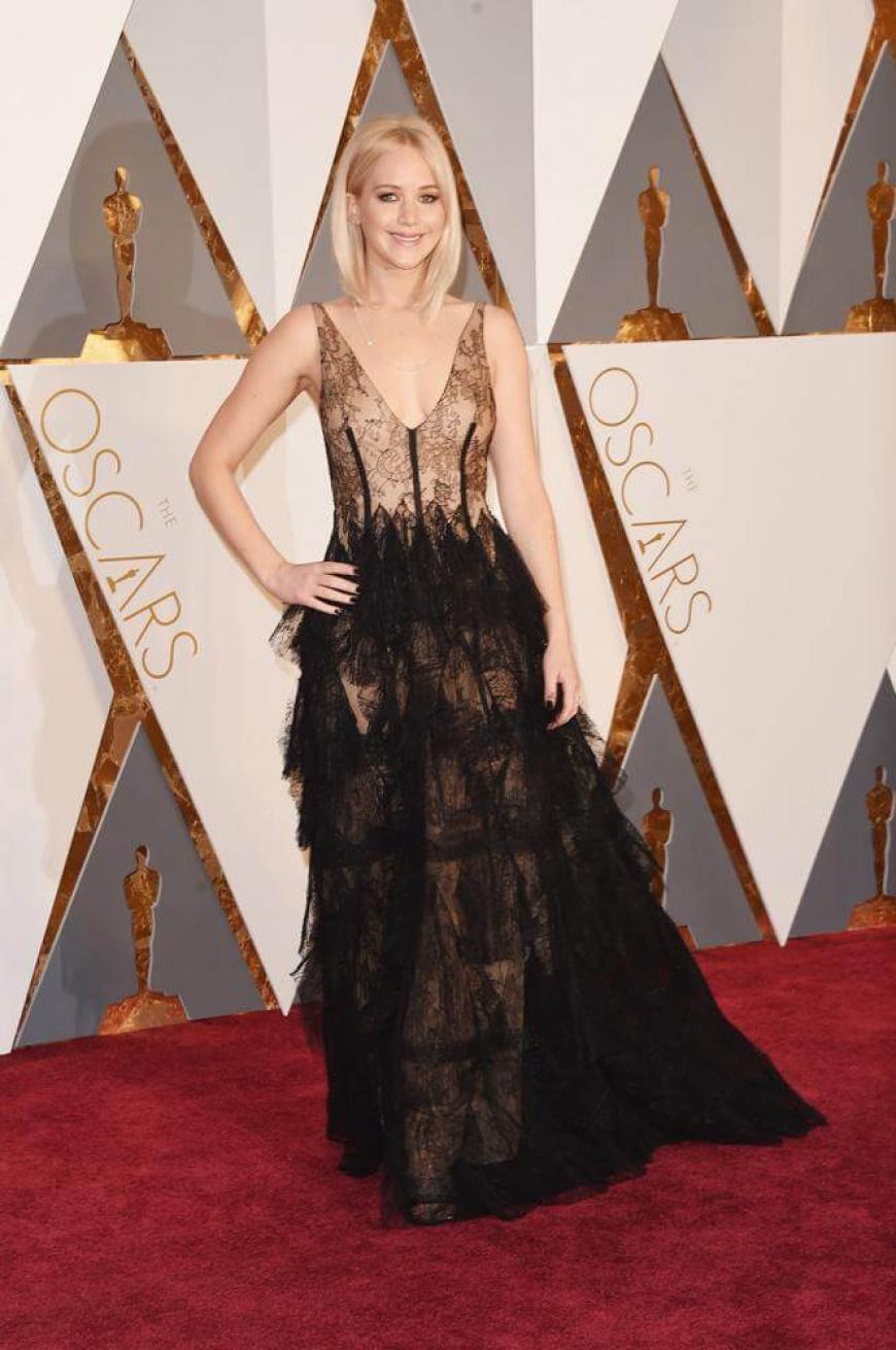 Academy Award 2016: Jennifer Lawrence kam ganz kurz vor knapp über den roten Teppich gehuscht, aber wie heißt es so schön